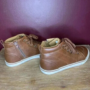 Cat & Jack Kid’s 4 Cognac Brown Florian Lace Up Side Zip Shoes